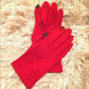 Echo Touch touchscreen red wool gloves—NWOT